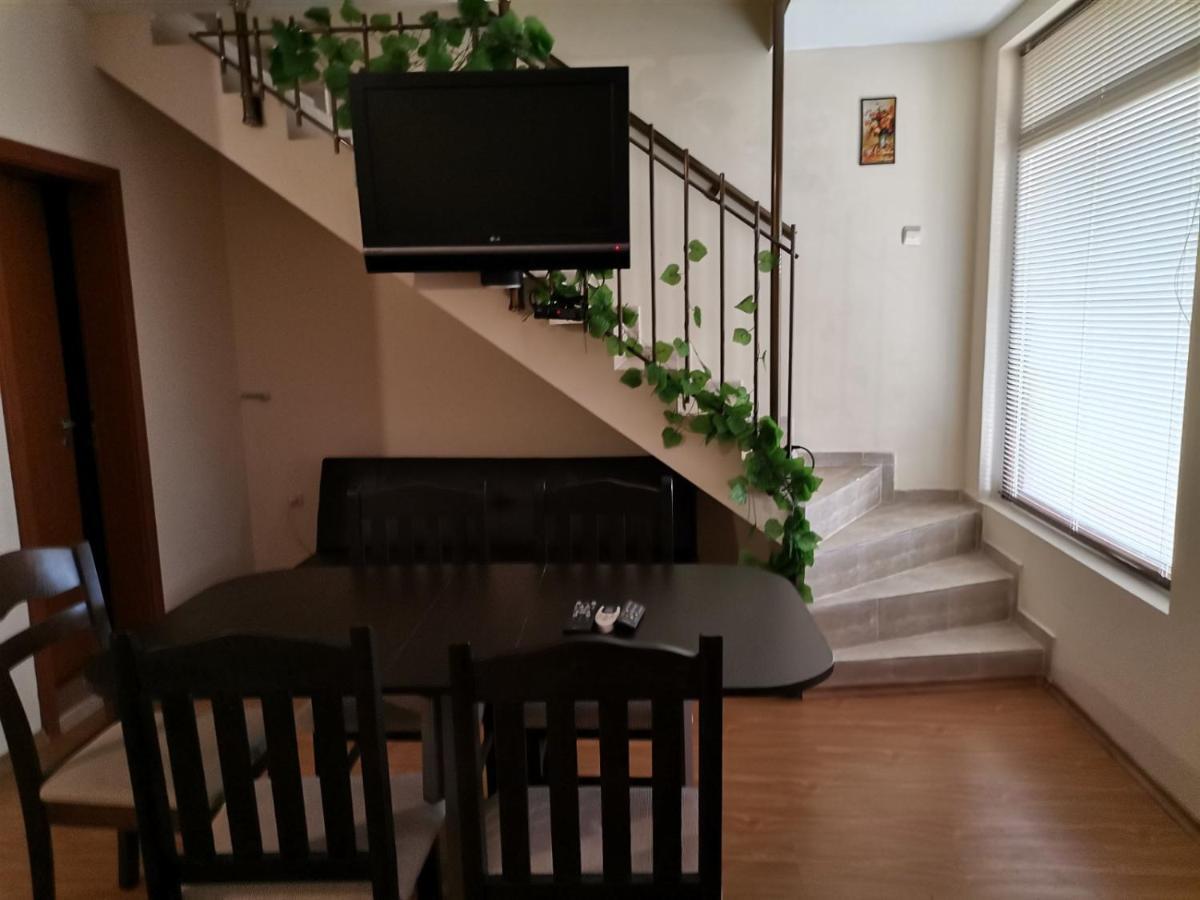 Renta Bg Apartments In 茨雷沃 外观 照片